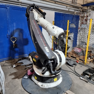 Kuka KR210-2 Serie2000